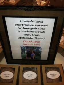 We loved these favors from Sara & Don's Fall Wedding provided by Country Donuts!  The perfect ending to a perfect day!