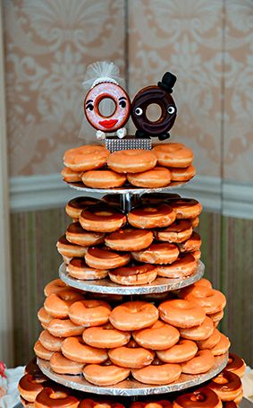 donut wedding cake